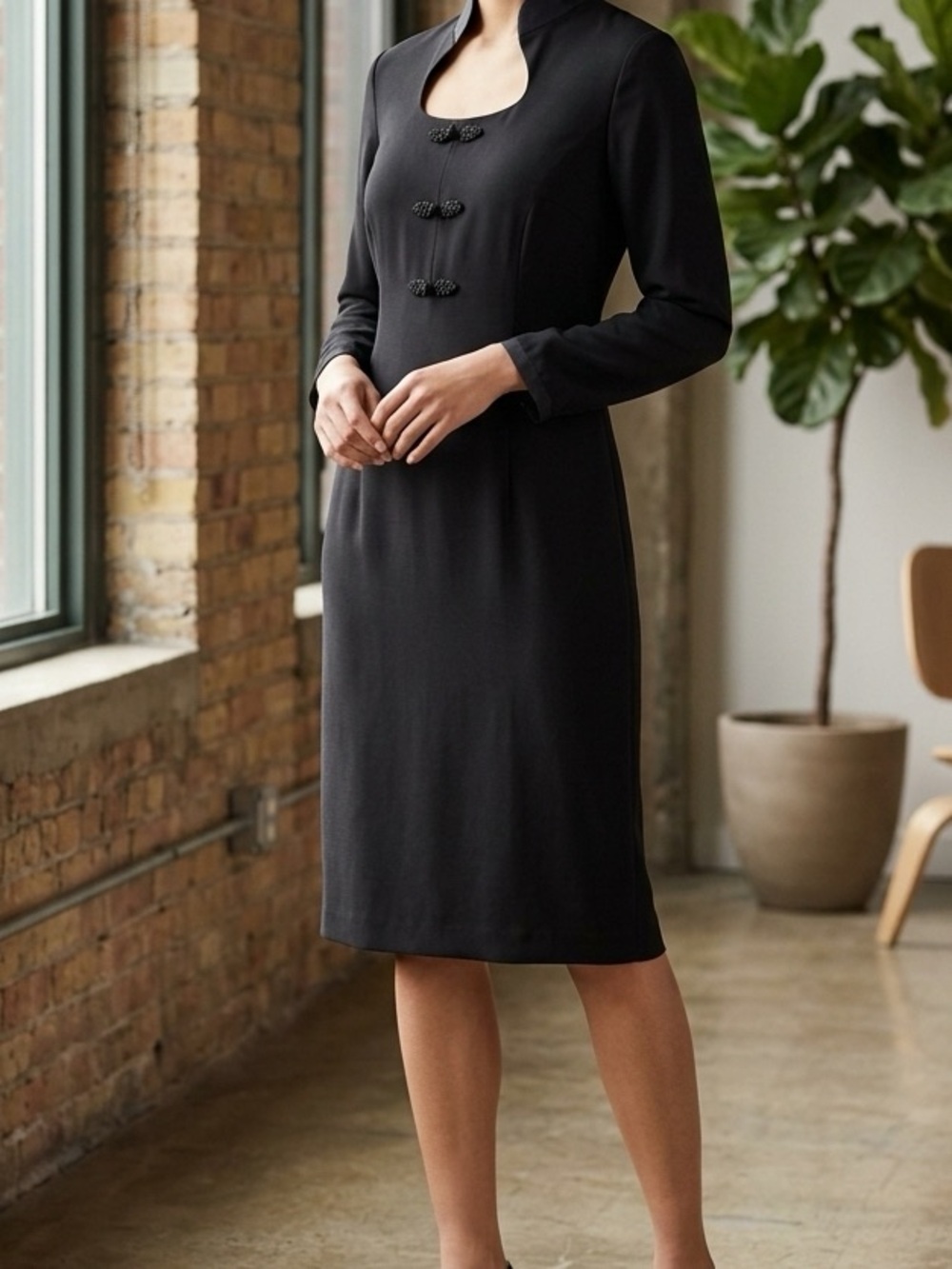 Vintage Chais Black Mandarin Collar Dress with Frog Closures – Long Sleeve